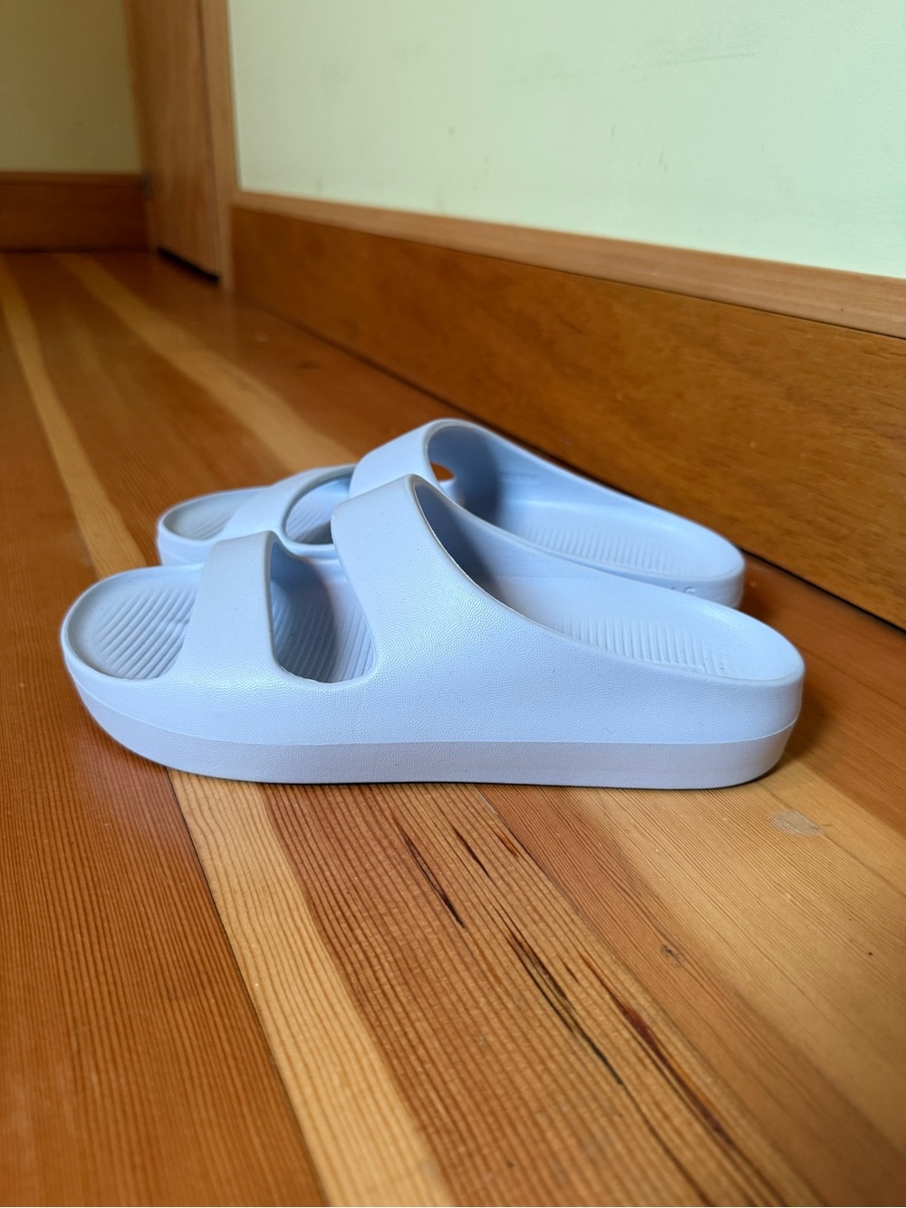 Bombas Friday Sandals Slides Blue Women's Size 6
